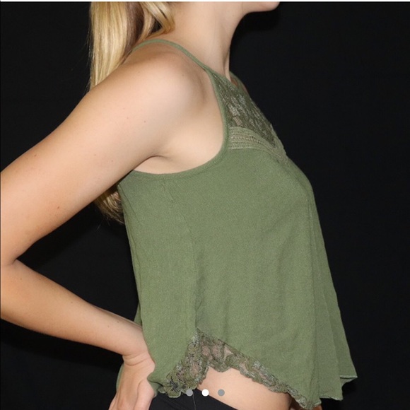 Lace Papaya Tank Top - Picture 2 of 3